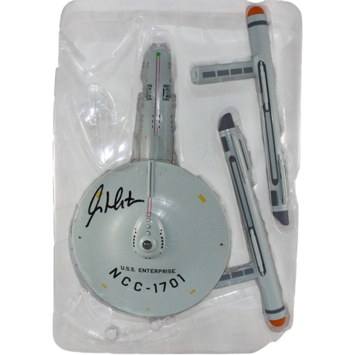 William Shatner Autographed Star Trek 21" USS Enterprise Ship Beckett 54591