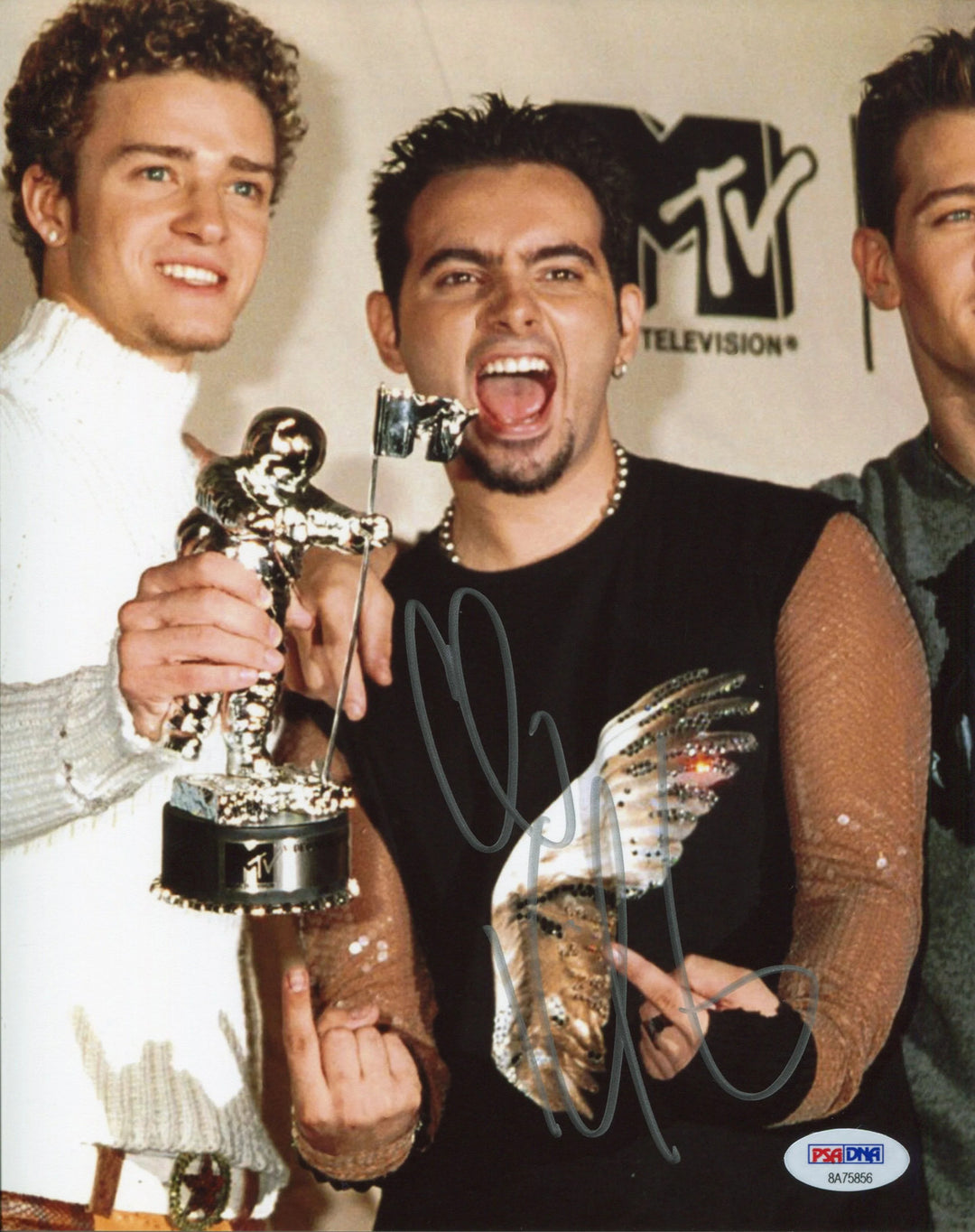 Chris Kirkpatrick Autographed MTV Awards 8x10 Photo (PSA)