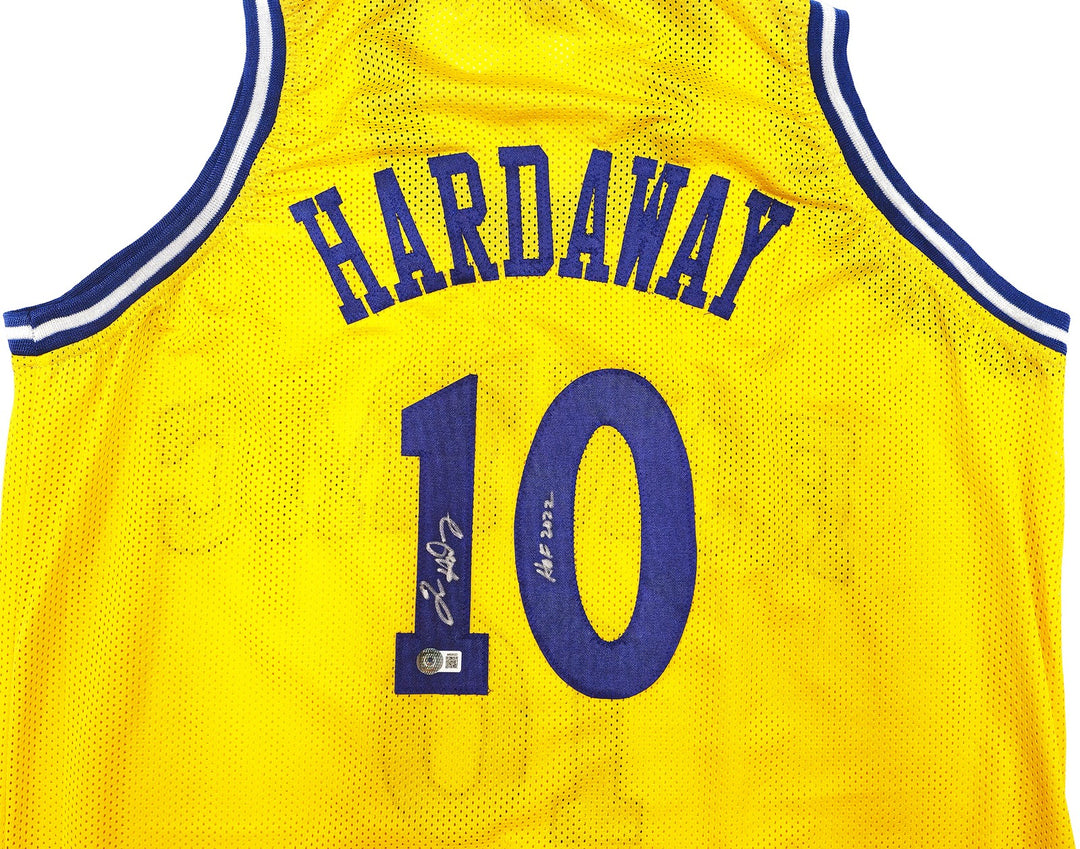 Golden State Warriors Tim Hardaway Signed Yellow Jersey "HOF 2022" Beckett Wit