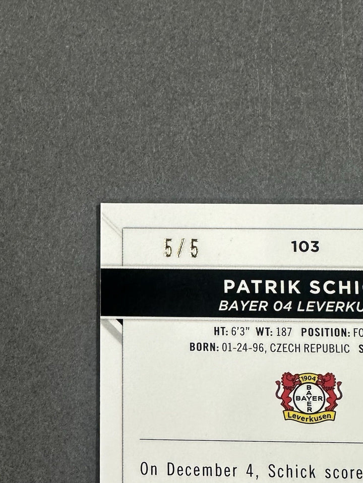 2021-22 Topps Finest Bundesliga Patrik Schick Auto Red Refractor 5/5 Leverkusen