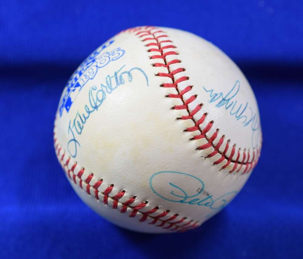 Rose Carlton Morgan Schmidt PSA DNA 1983 World Series Signed by 4 Baseball