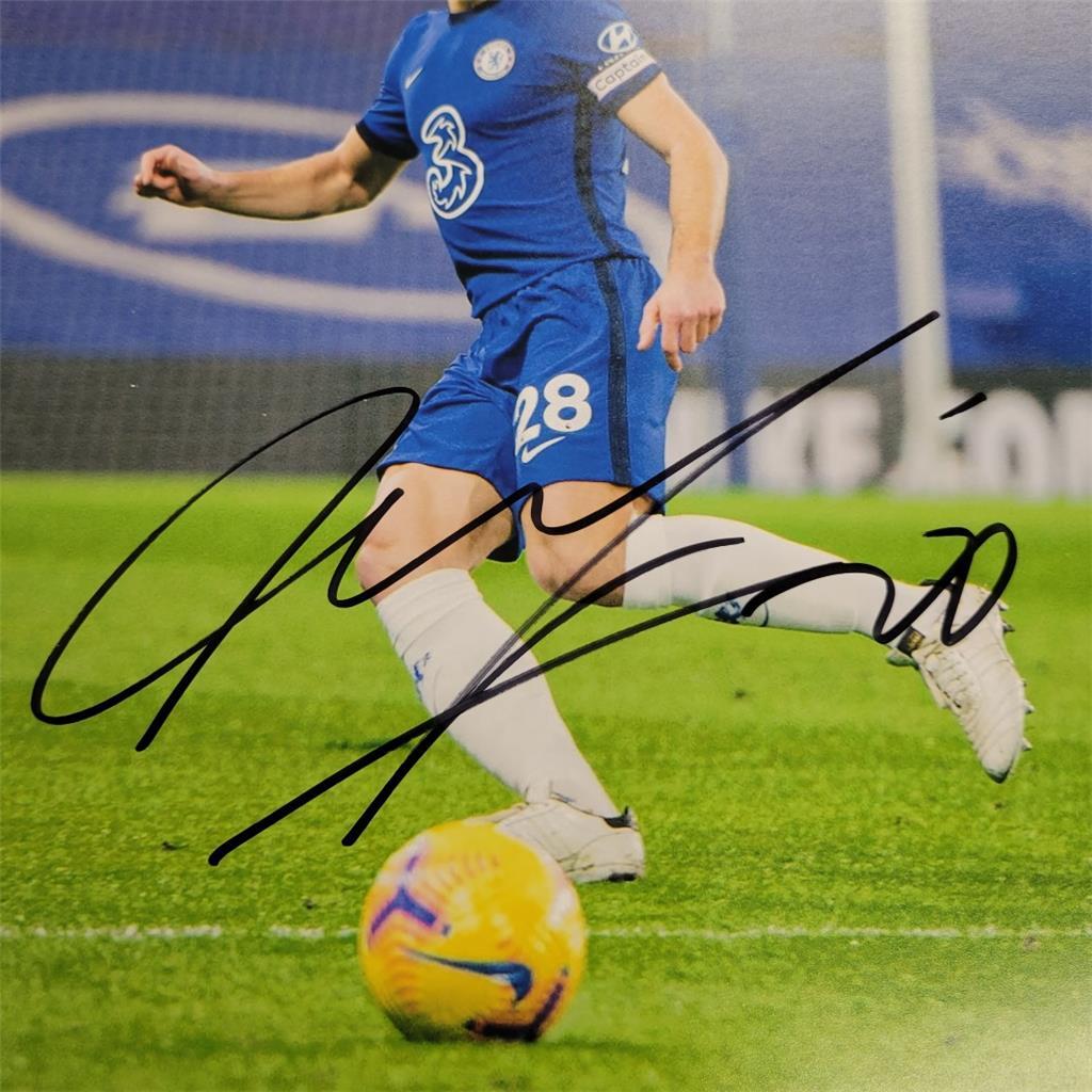 Cesar Azpilicueta signed Chelsea FC 11x14 photo 2 autograph (B) Beckett BAS Holo