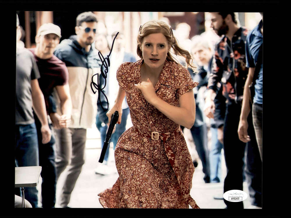 Jessica Chastain JSA Coa Autograph 8x10 Photograph Signed