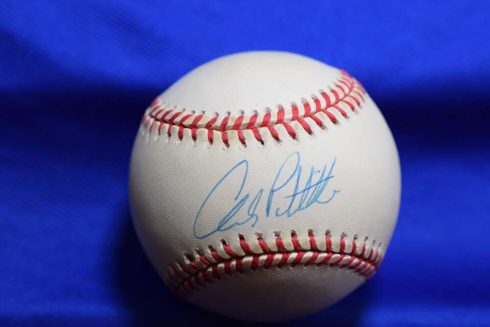Andy Pettitte PSA DNA Autograph 1996 World Series Signed Baseball