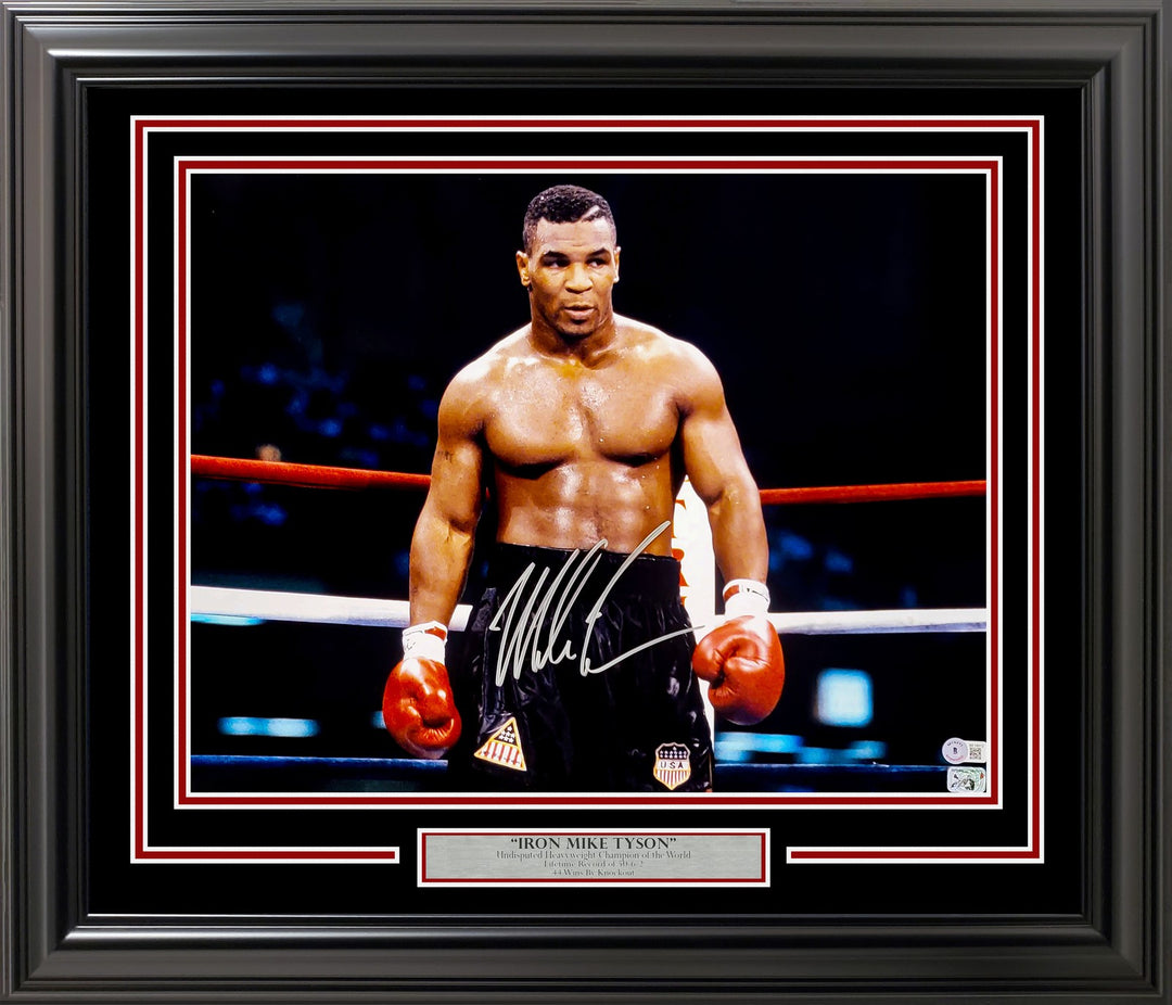 Mike Tyson Signed Framed 16x20 Photo Posing Beckett BAS QR