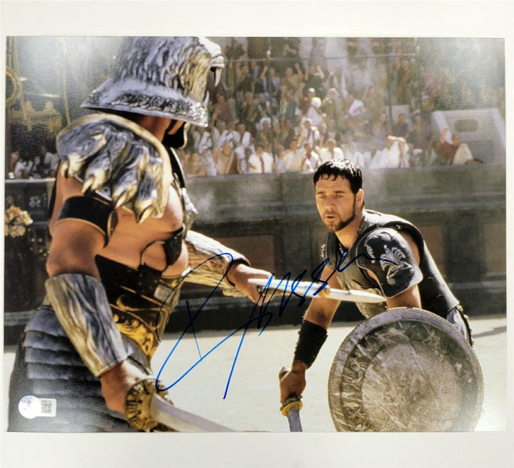 Russell Crowe signed Gladiator 11x14 photo autograph ~ Beckett BAS