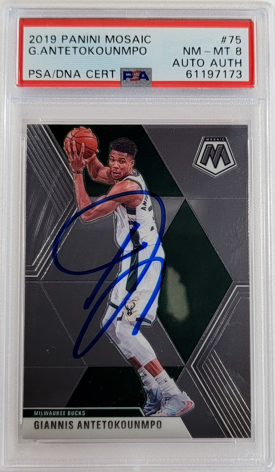 Giannis Antetokounmpo Auto Signed 2019 Panini Mosaic Card 75 Bucks PSA 8 PSA/DNA
