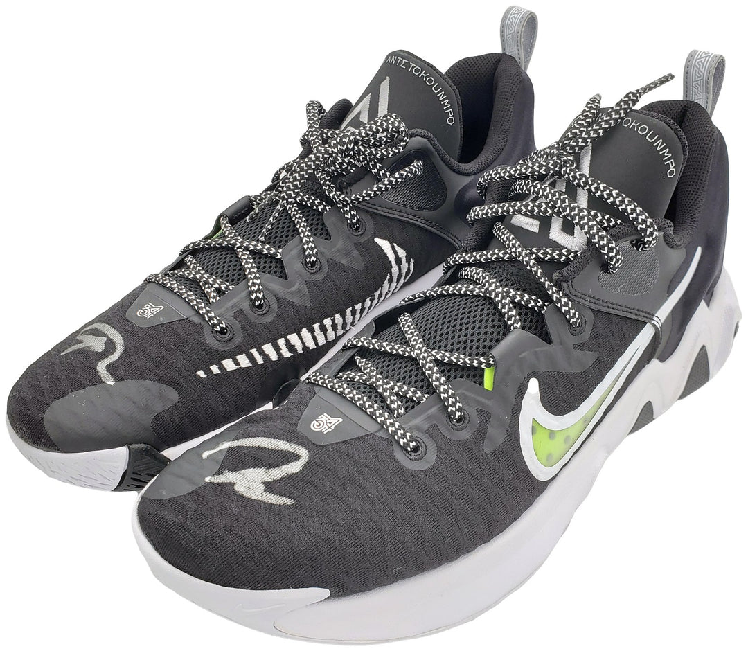 Giannis Antetokounmpo Signed Nike Immortality Shoes Size 17 BAS QR