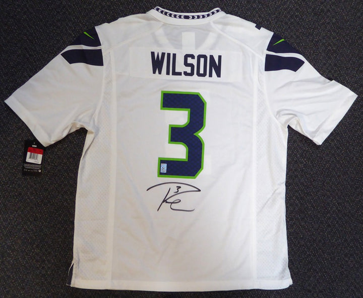 Seattle Seahawks Russell Wilson Signed White Nike Jersey Size L RW Holo