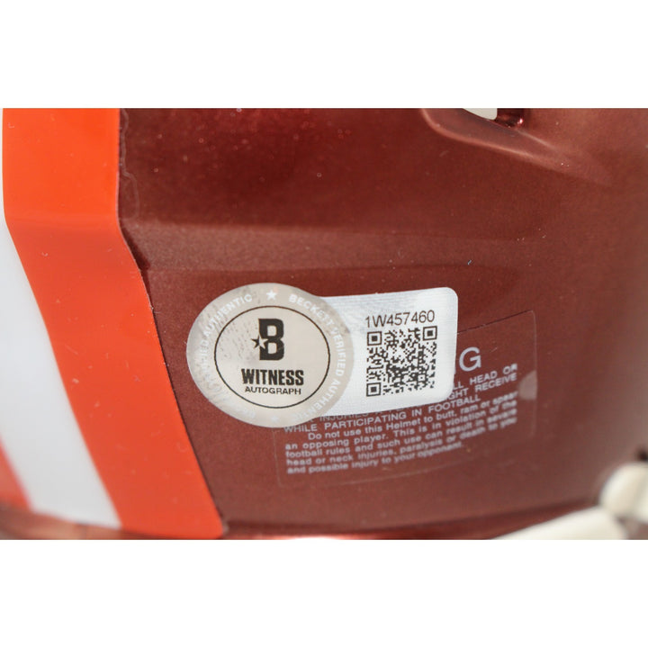Nick Chubb Autographed Cleveland Browns Flash Mini Helmet Beckett 53605