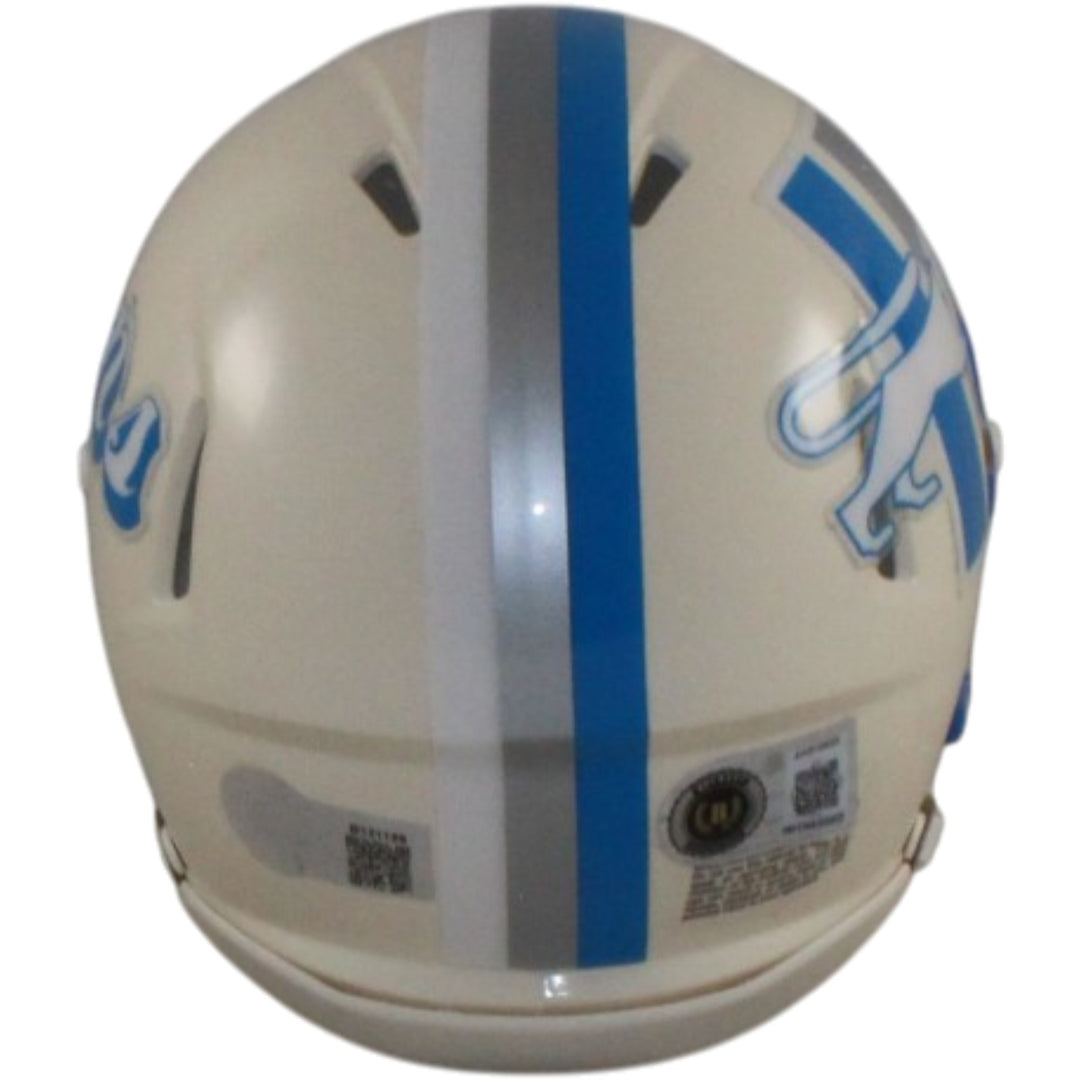 Barry Sanders Autographed Detroit Lions Retro Mini Helmet Beckett Witness 57163