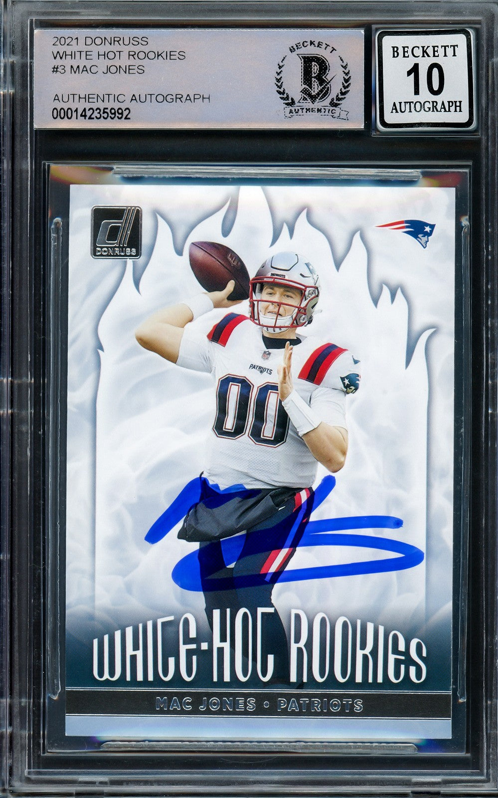 Mac Jones Auto 2021 Donruss White Hot Rookies RC WHR-MJO Patriots Sig 10 Beckett