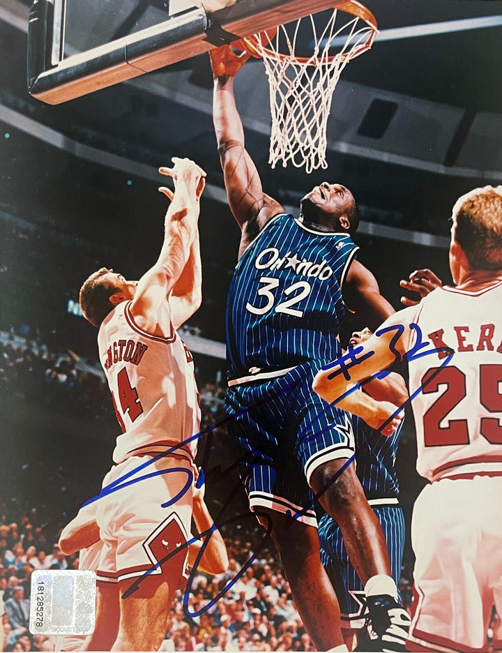 Shaquille O'Neal signed Orlando Magic NBA 8x10 Photo- The Score Board COA (HOF)