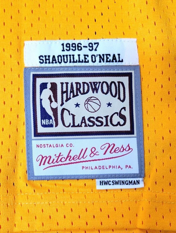 Shaquille O'Neal Shaq signed Mitchell & Ness 1996-97 Lakers Jersey autograph PSA