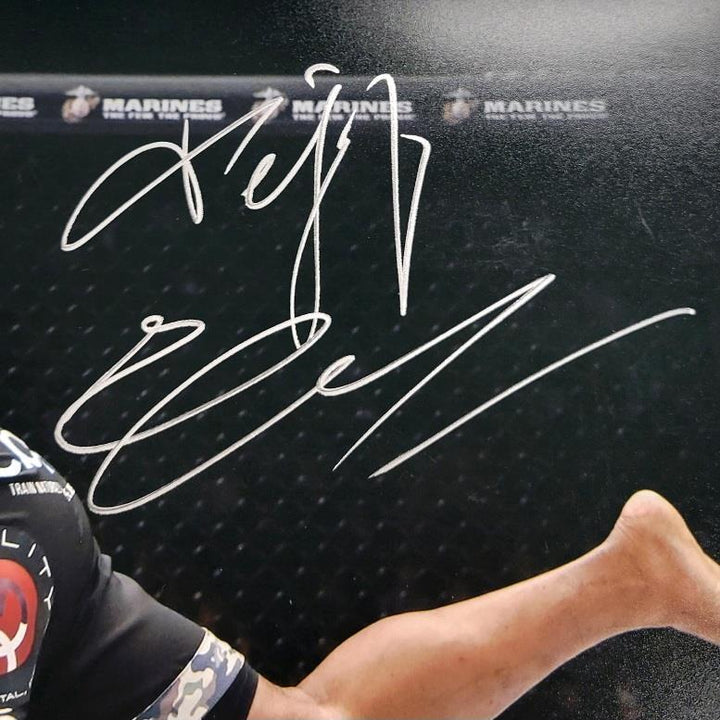 Fedor Emelianenko signed 11x14 Photo #5 UFC MMA autograph ~ Beckett BAS Holo