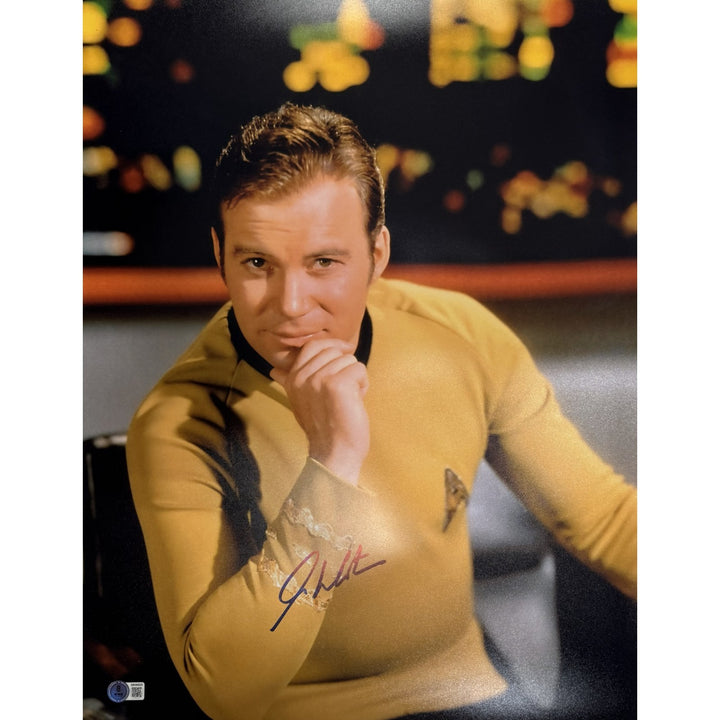 William Shatner Autographed/Signed Star Trek 16x20 Photo Beckett Witness 54253