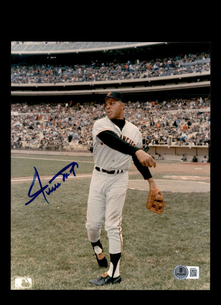 Willie Mays Beckett BAS Signed  8x10 Photo Autograph Giants