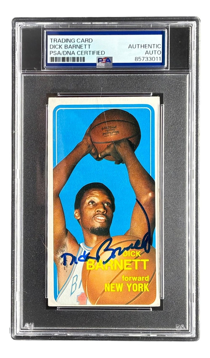 Dick Barnett Signed 1970/71 Topps #43 Knicks Trading Card PSA/DNA