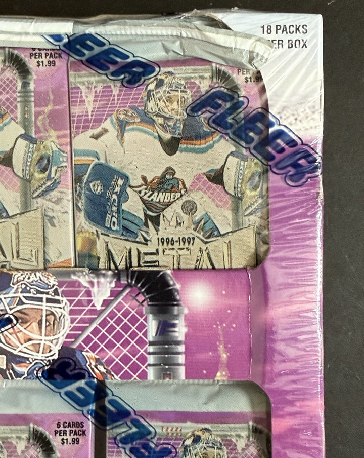 1996-97 Fleer Metal Universe Hockey Factory Sealed Retail Box 18 Packs Inserts