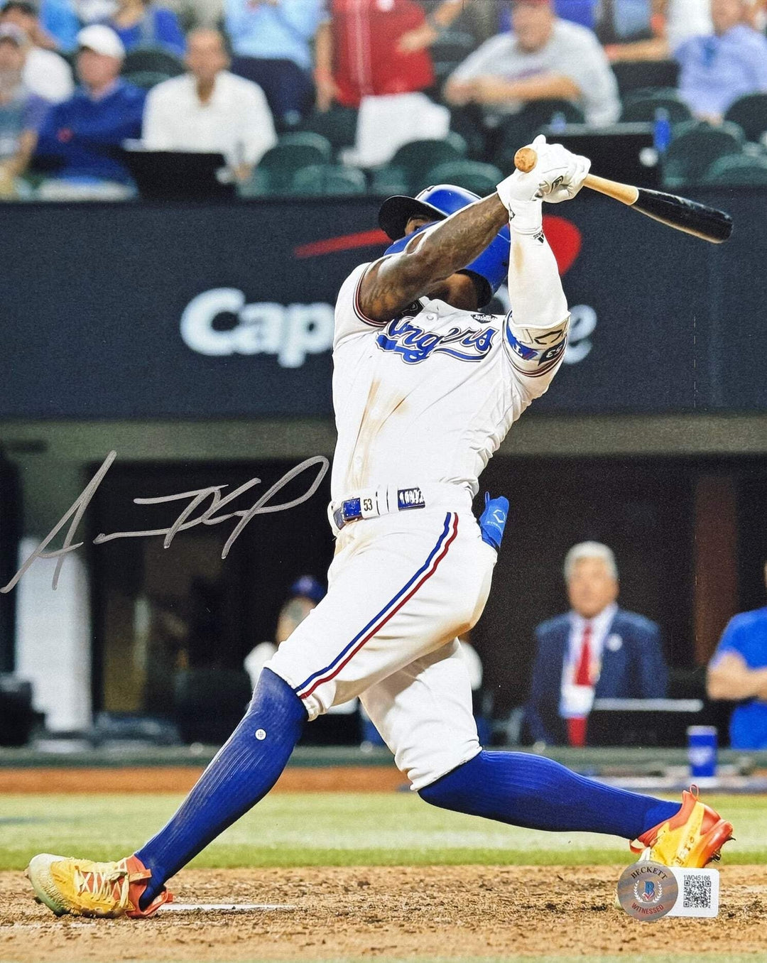 Adolis Garcia Rangers Autographed 8x10 Baseball Photo (Beckett)