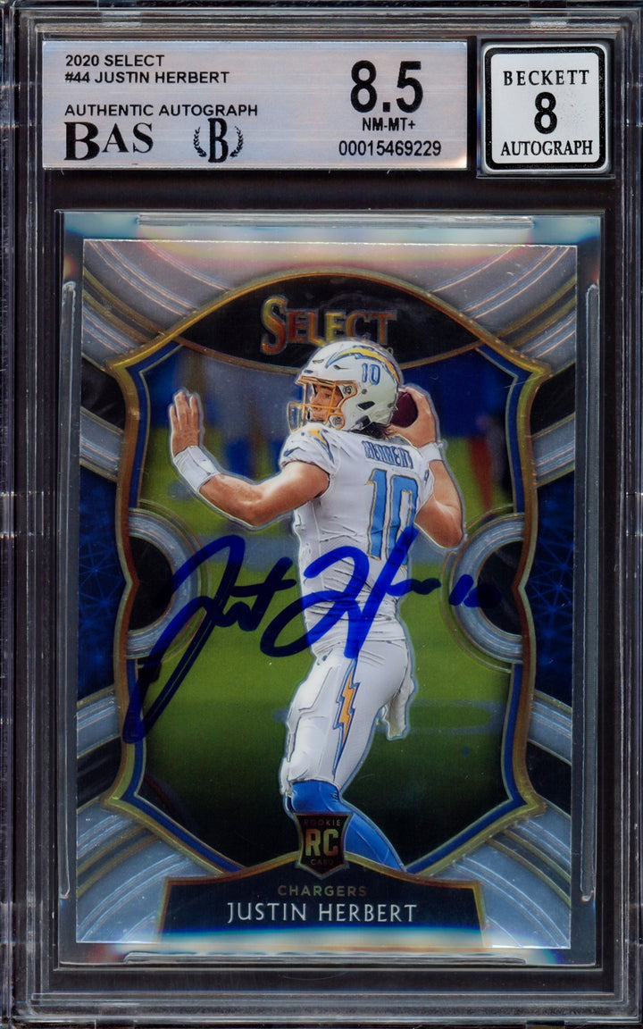 Justin Herbert Auto Signed 2020 Select RC 44 Chargers BGS 8.5 Sig 8 Beckett