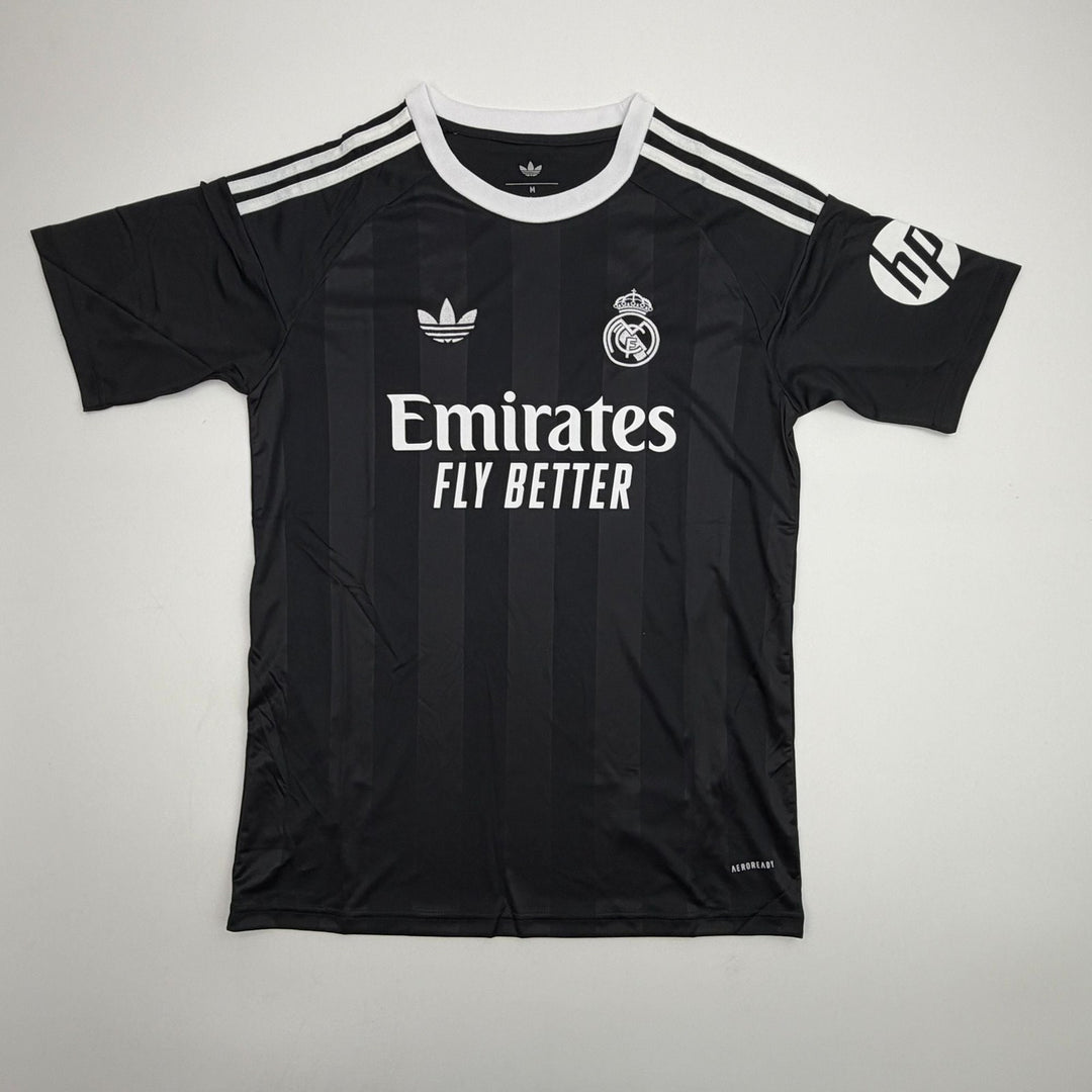 Autographed/Signed Thibaut Courtois Real Madrid Black Jersey Beckett COA