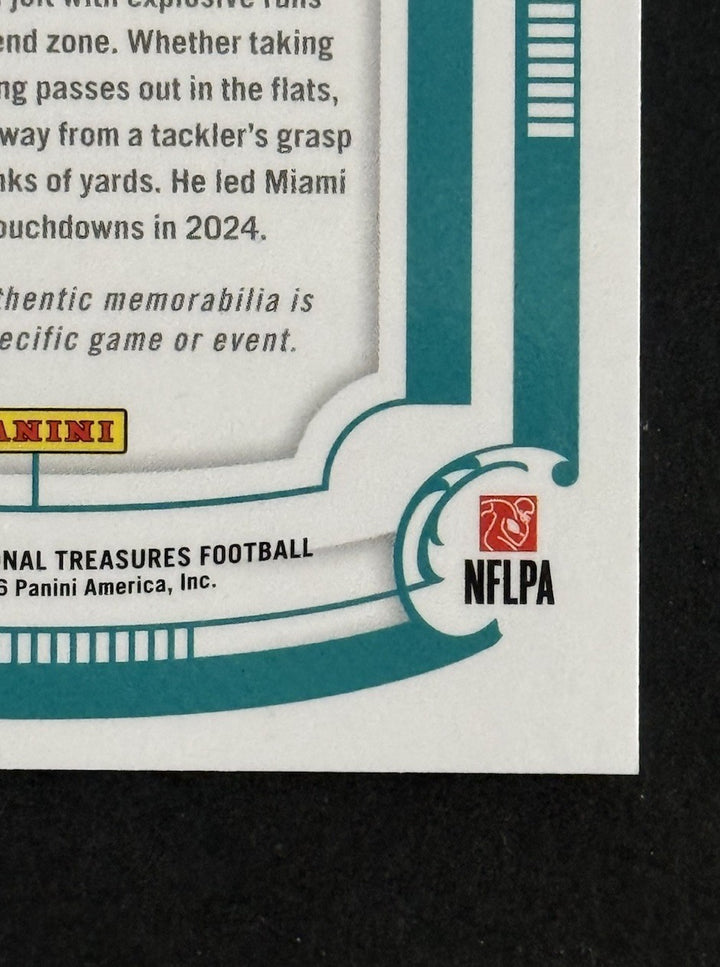 2025 National Treasures Platinum NFL SHIELD Patch 1/1 De’von Achane Dolphins MT