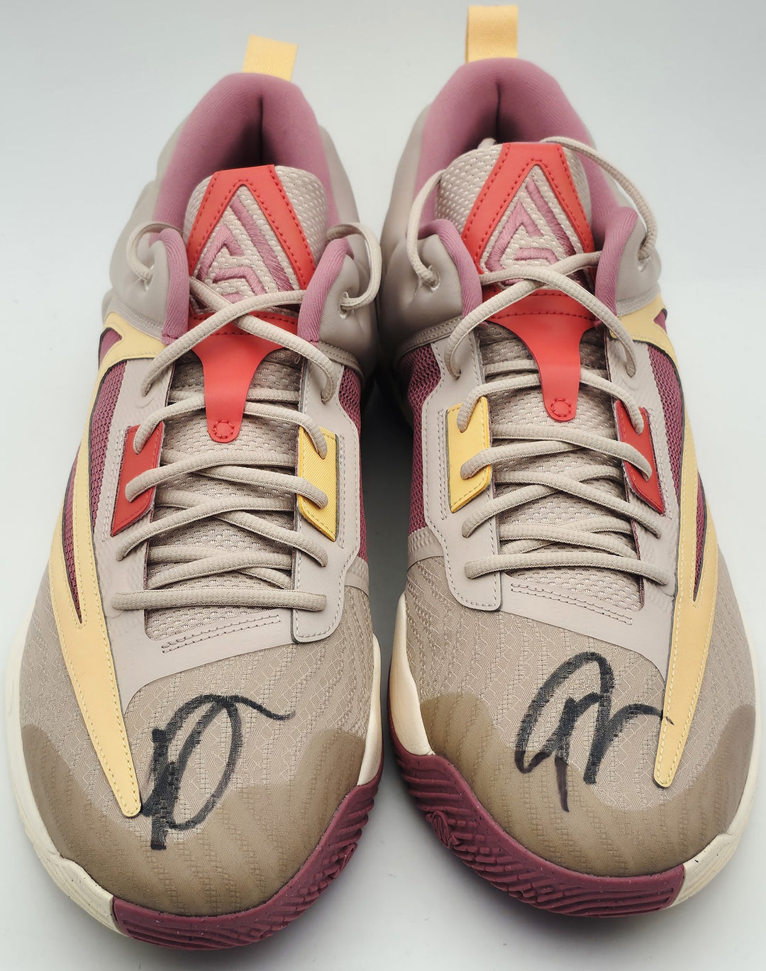 Giannis Antetokounmpo Auto Signed Nike Imortality 3 Shoes Bucks Size 17 Beckett