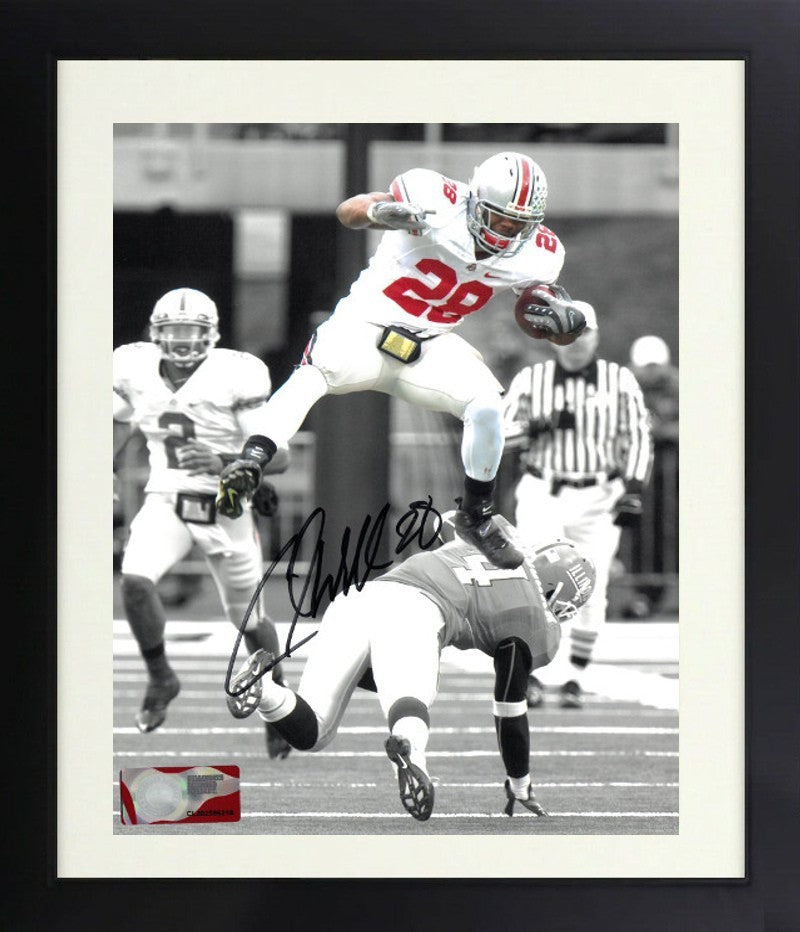 Chris "Beanie" Wells signed Ohio State Buckeyes NCAA 8X10 Photo Framed - COA