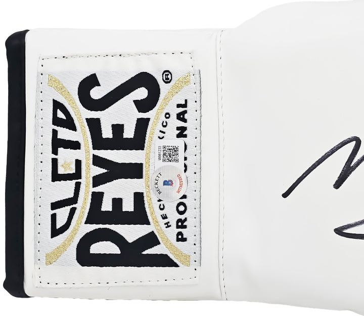Michael B. Jordan Signed White Reyes Boxing Glove Right Handed RH Beckett Wit