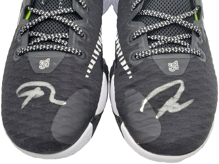 Giannis Antetokounmpo Signed Nike Immortality Shoes Size 17 BAS QR