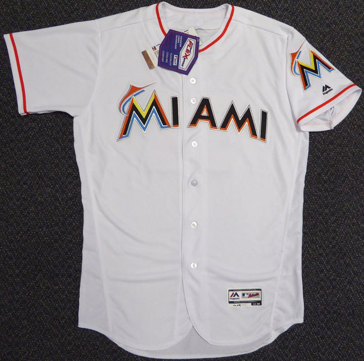 Miami Marlins Ichiro Suzuki Signed White Majestic Flex Base Jersey Size 44 IS