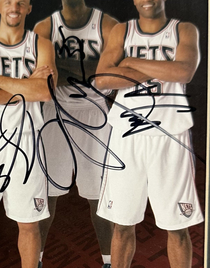 NJ Nets Team Signed 8x10 Framed Magazine Jason Kidd Vince Carter 5 Auto Nets COA