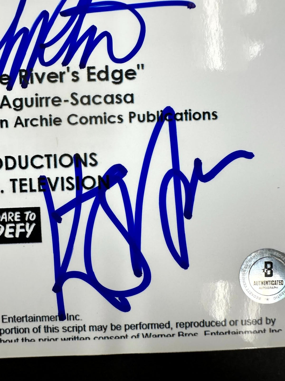 Riverdale cast signed Script Apa/ Lili Reinhart / Sprouse autograph Beckett BAS