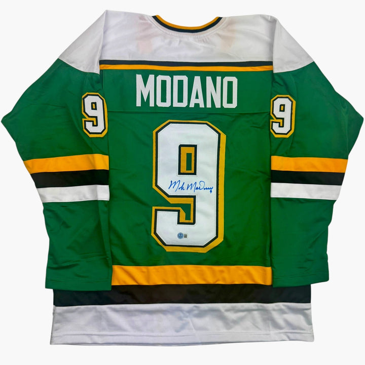Autographed/Signed Mike Modano HOF 2014 Minnesota Green Jersey Beckett COA