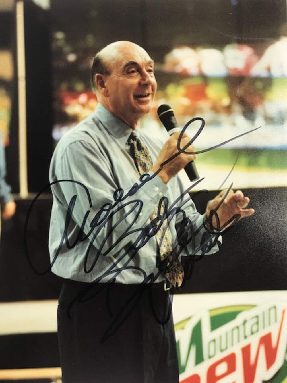 Dick Vitale Autographed 8x10 Basketball Photo