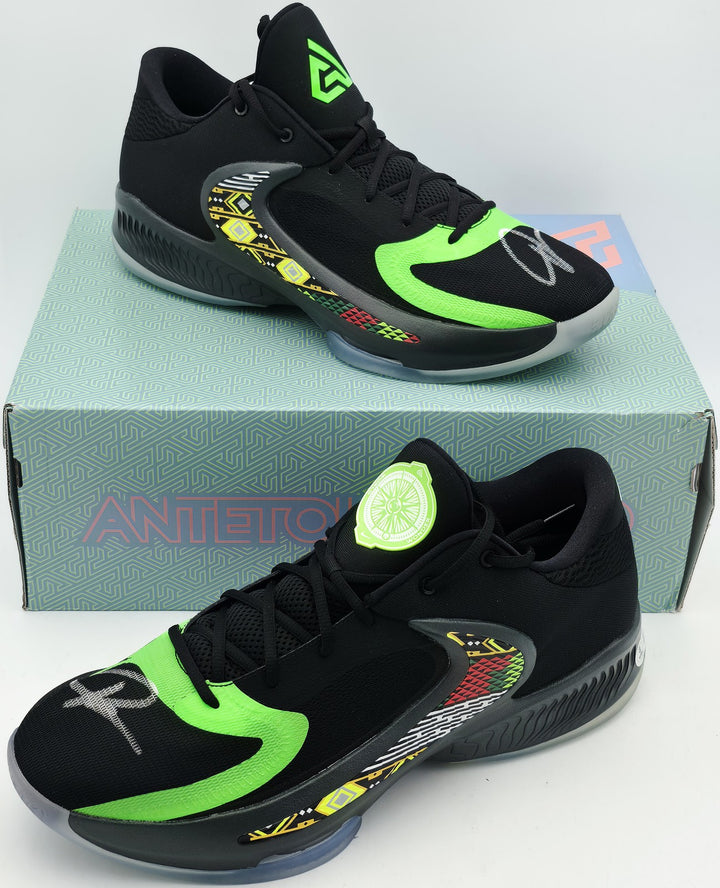Giannis Signed 2024 PE Promo Nike Zoom Freak 6 Shoes Size 17 BAS Witness
