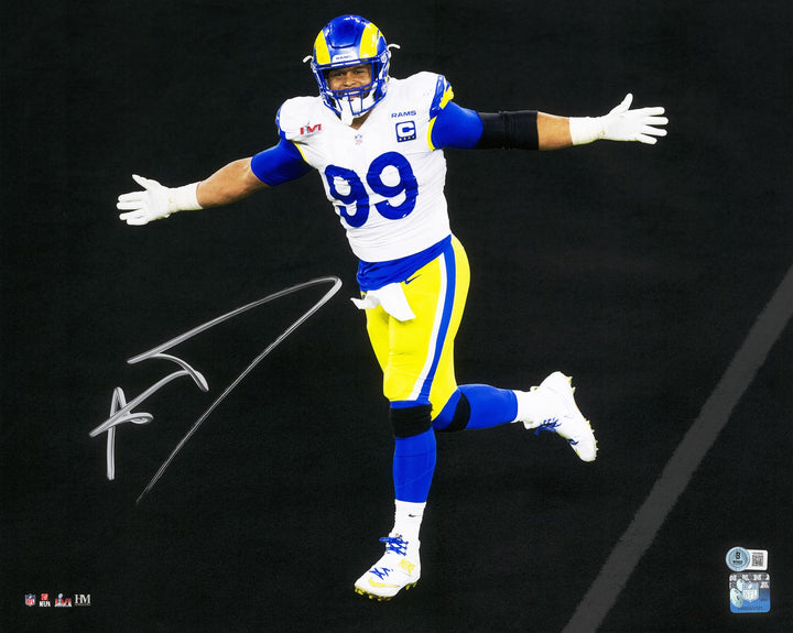 Aaron Donald Signed 16x20 Photo Los Angeles Rams SB LVI 56 Spotlight Beckett Wit