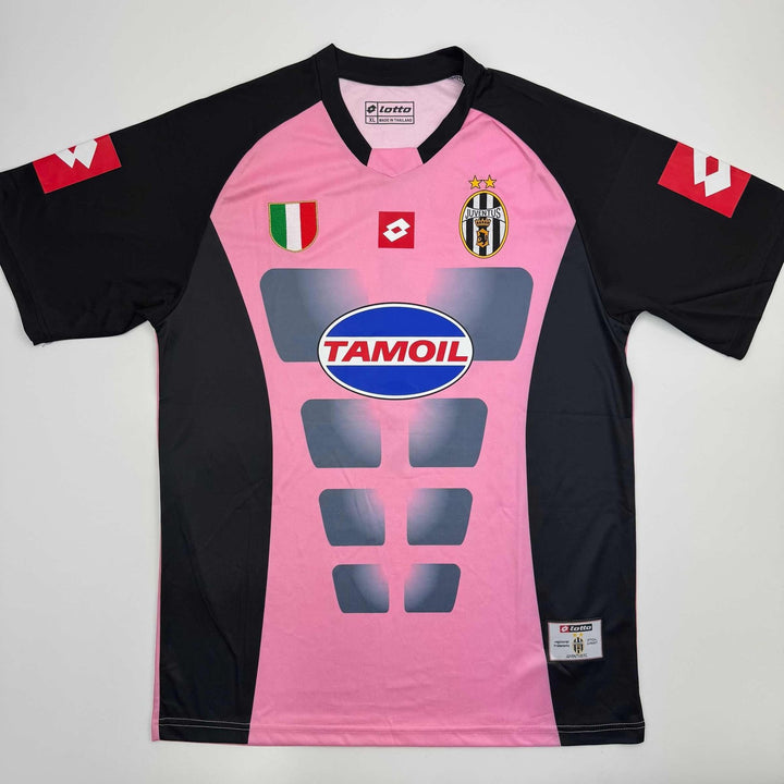Autographed/Signed Gianluigi Buffon Juventus Pink Jersey Beckett BAS COA