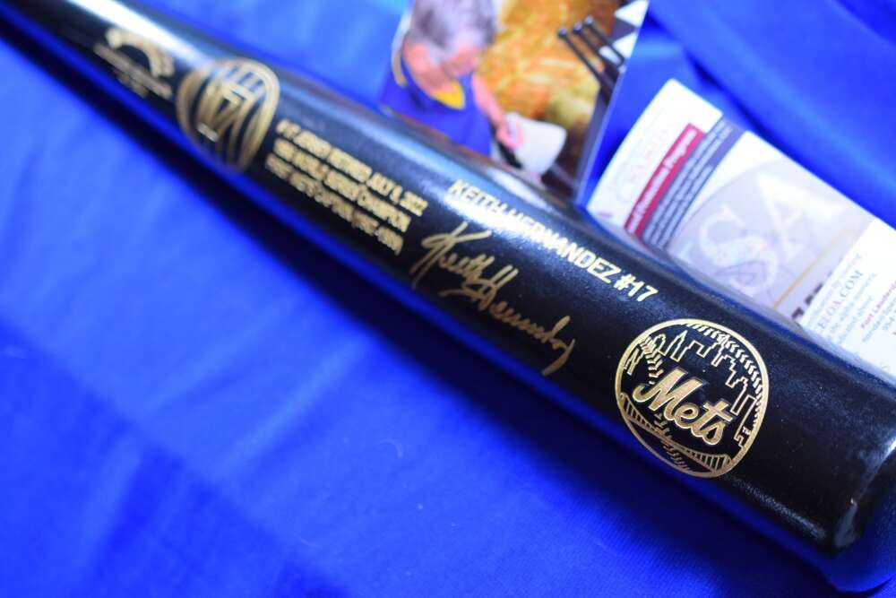 Keith Hernandez JSA Coa Autograph NY Mets Signed Bat