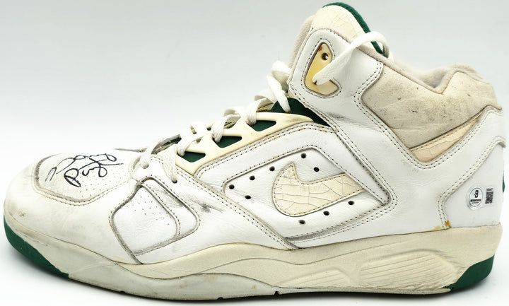 Gary Payton Auto Signed White Game Used Nike Shoes Supersonics Size 13 Beckett