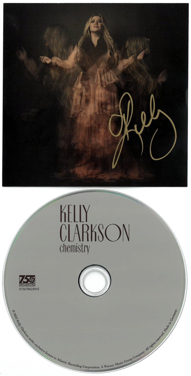 Kelly Clarkson signed 2023 Chemistry 4.75x4.75 Art Card w/ Album Cover/CD