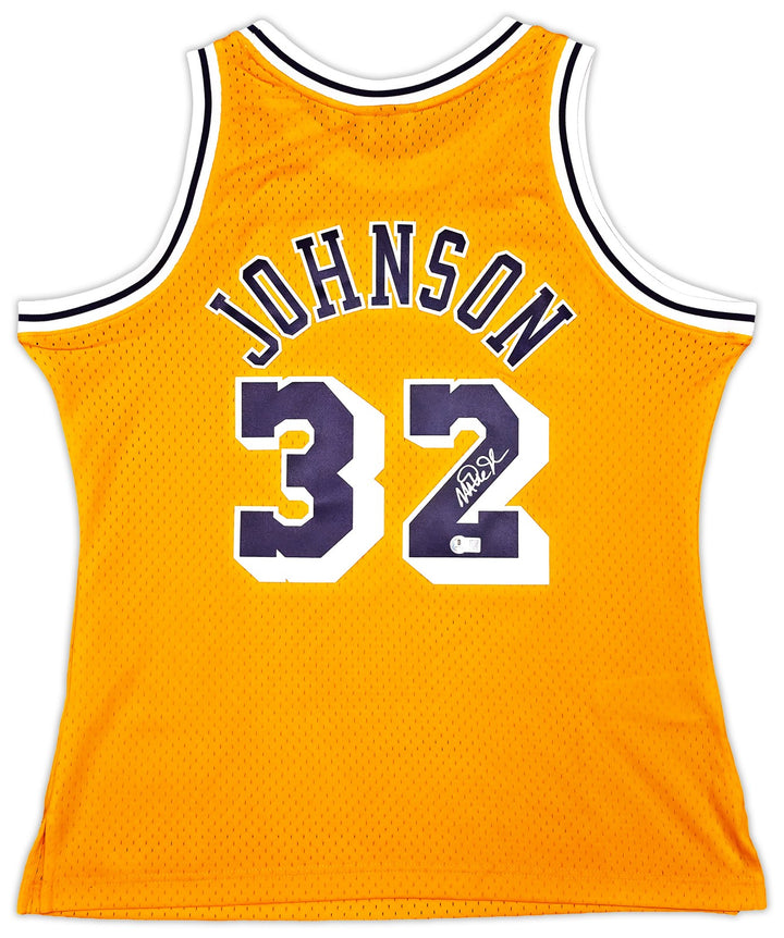 Lakers Magic Johnson Auto Yellow Mitchell & Ness 1984 Swingman Jersey L Beckett