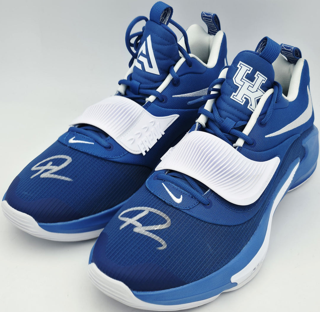 Giannis Auto 2021 PE Promo Kentucky Nike Zoom Freak 3 Game Shoes Size 16 Beckett