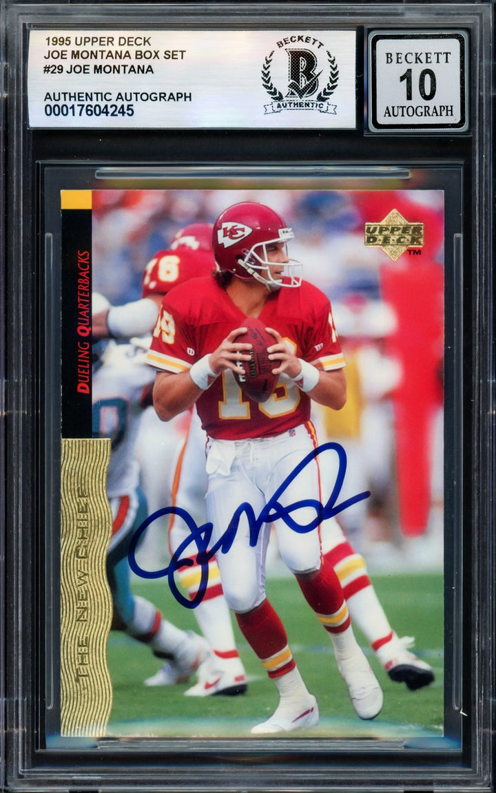 Joe Montana Signed 1995 Upper Deck Card 29 49ers Auto GM 10 Beckett #17604245