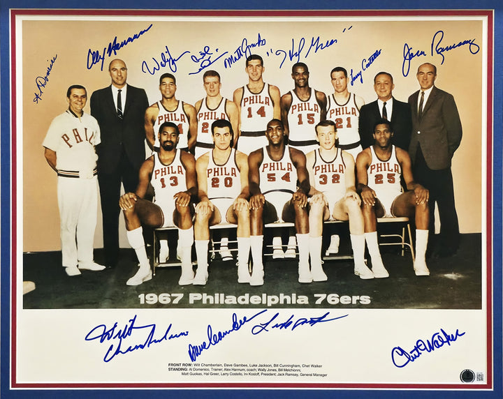 1967 76ers Team Auto Framed 16x20 Photo 12 Sigs Wilt Chamberlain Beckett AE31376