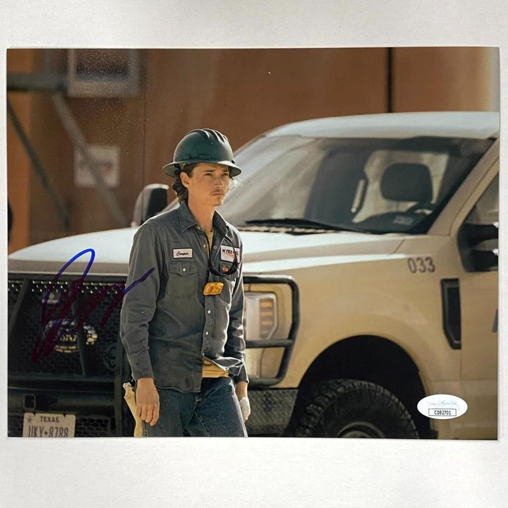 Jacob Lofland signed Landman tv series 8x10 Photo autograph (A) ~ JSA