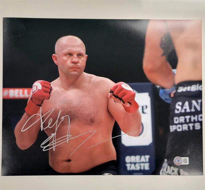 Fedor Emelianenko signed 11x14 Photo #7 UFC MMA autograph ~ Beckett BAS Holo