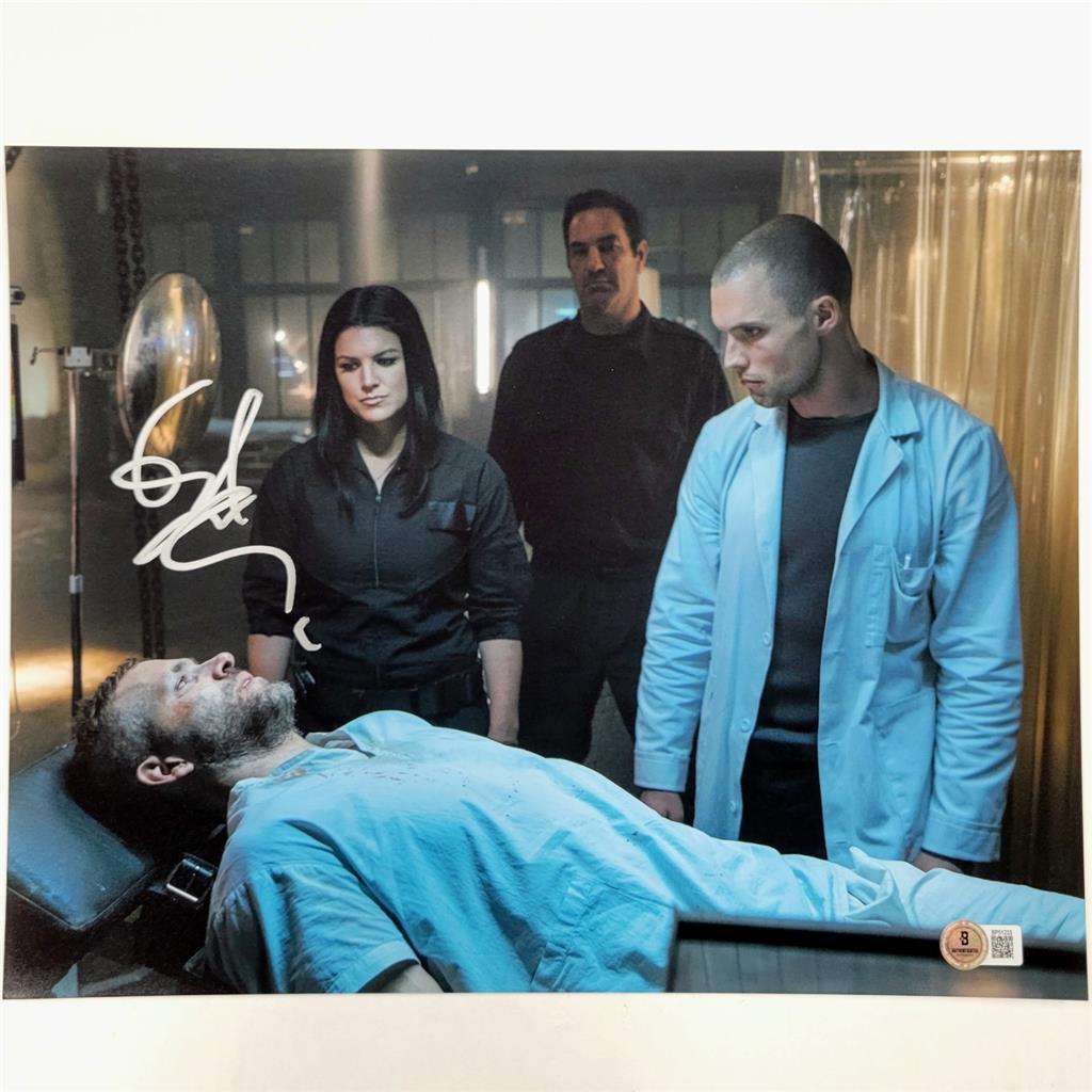 Ed Skrein signed Marvel Deadpool 11x14 photo autograph auto ~ Beckett BAS
