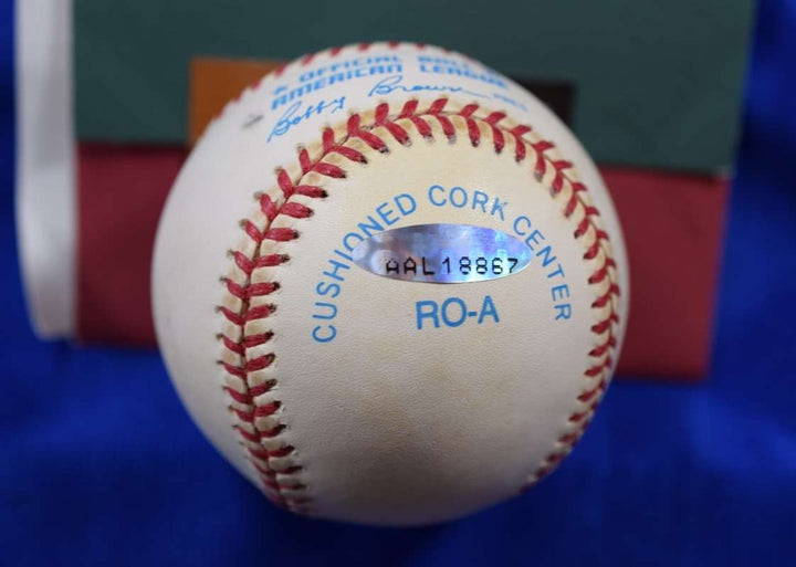 Yogi Berra Upper Deck Coa Autographed American League OAL Signed Baseball